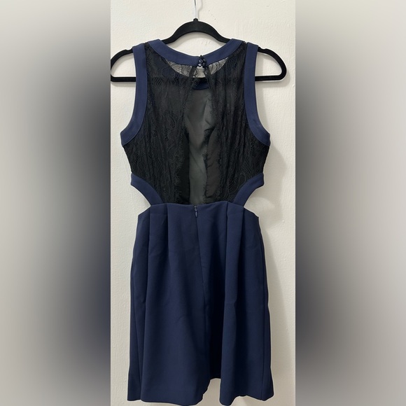 BCBGeneration size 6 NWOT - Picture 5 of 6